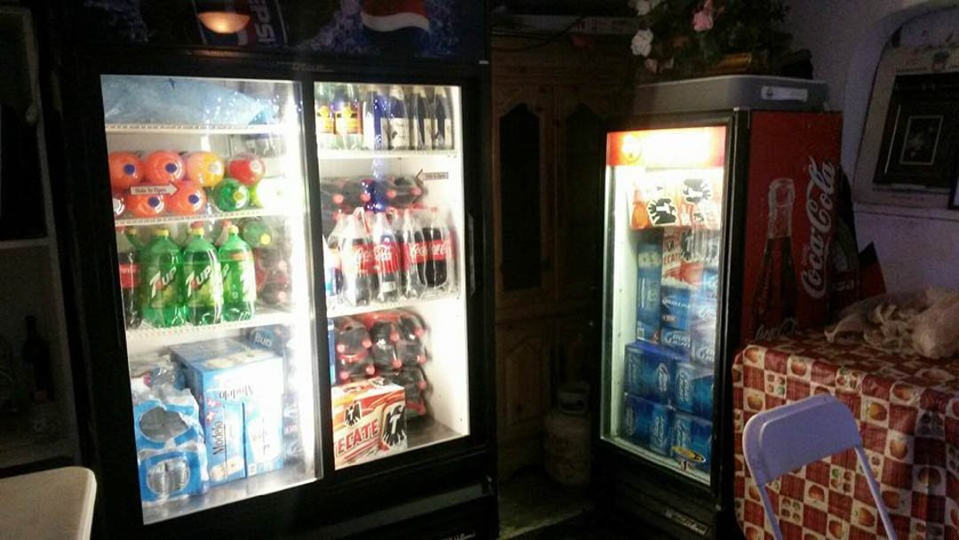 PrincesitaSalon's tweet image. Some of the best reasons to choose our company include our #Over15YearsofExperience, #SuperiorCustomerService, #FunEnvironment and more. What's something you work to be the best at? #Venue #BanquetHallServices #BanquetHall #EventVenue #LosAngeles90047 bit.ly/2J4UI4j