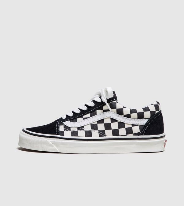 threadpage3's tweet image. Vans à damiers (76,00€)