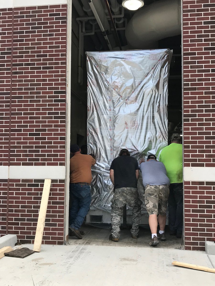 It has arrived!! The CT Scanner is here and in CEPF pending the installation in a couple of weeks.  We are hoping for it to be operational by July!!  Just think of all the phenotyping we can do now!!  Arm your root vegetables!