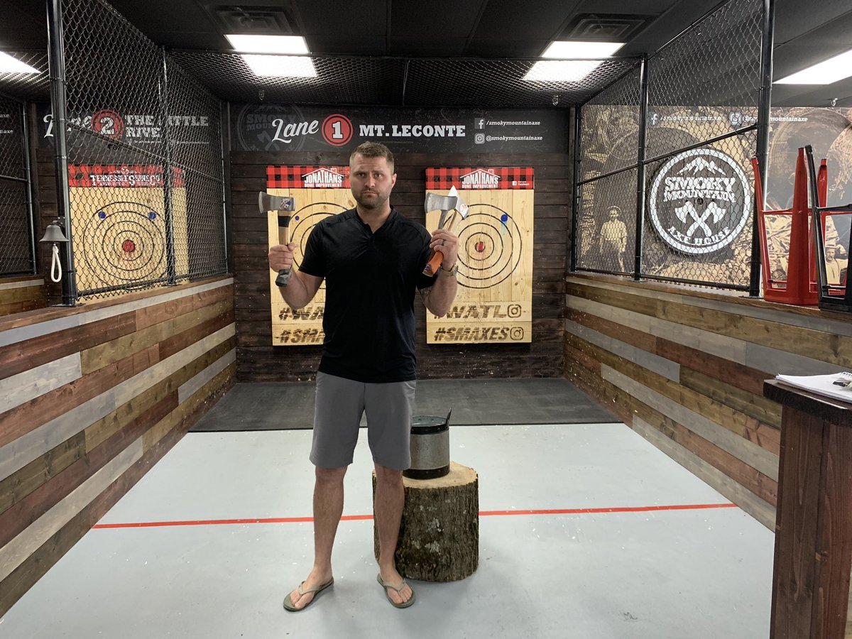 briancrice's tweet image. It’s @ErikAinge3 with axes. I’m intrigued. #SMAxes