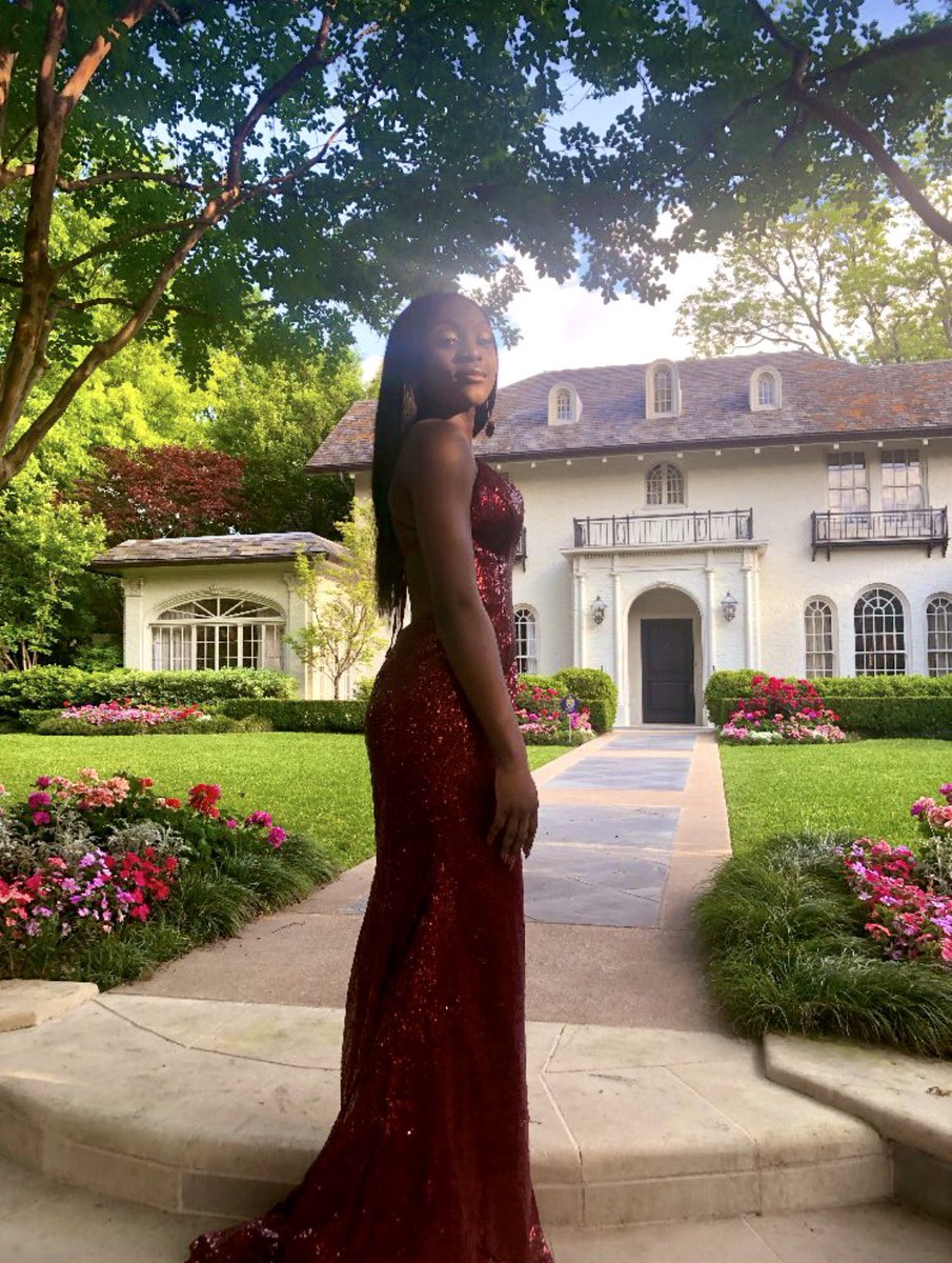 DC3Volleyball's tweet photo. Promπ« @rubyyxo_.. AND she can ball! #DC3VB #Prom #Ruby #VolleyConq #BeGreat #GFC https://t.co/7va4WehVqT