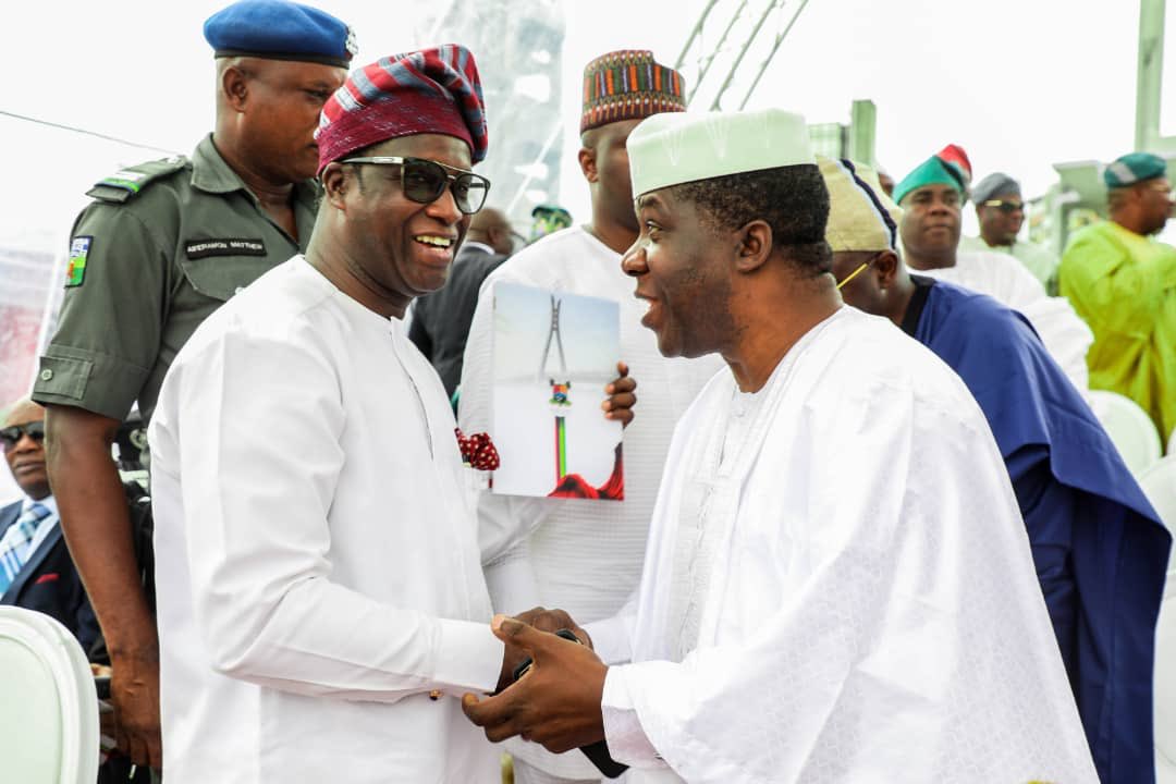 Opetuyii's tweet image. Deputy Governor @StateofOsun, Mr @Benedictalab was at the Inauguration Lagos State Governor, Mr @jidesanwoolu and his Deputy, Dr. @drobafemihamzat at TBS, Onikan Lagos.
📷 @AfeezOyinmomo