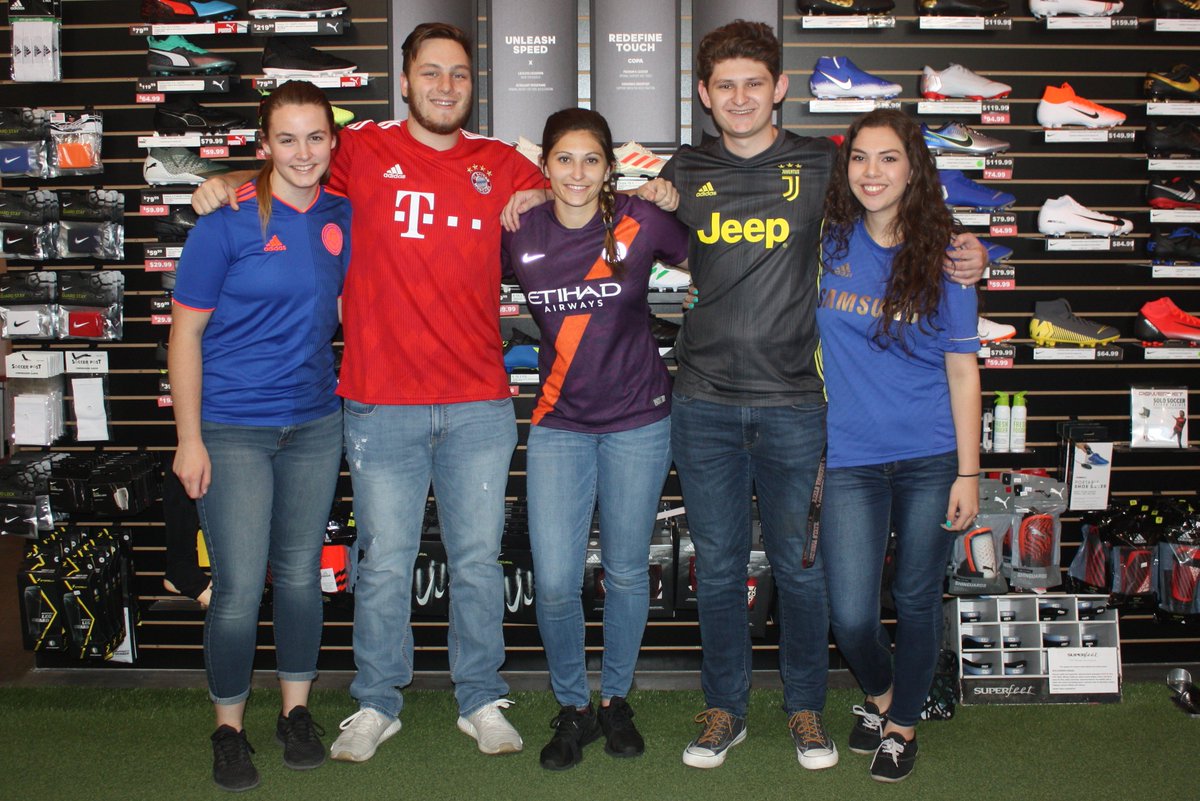 SoccerPostA's tweet photo. We love our Soccer Post staff! https://t.co/cJpSm5PjJO