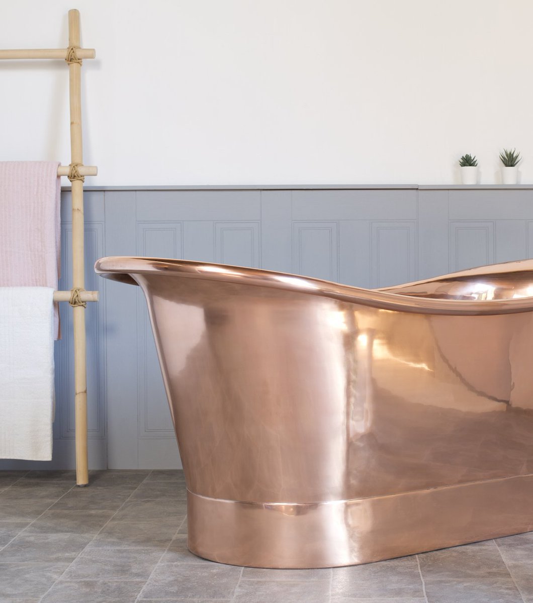 LondonEncaustic's tweet photo. Did you know we can make a bespoke copper bath to your specific requirements? Relax in complete bliss in a bath that is made exclusively for you. https://t.co/A2yPQ0EAc8