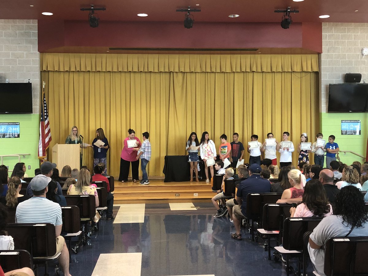 MrsWiatrek_FSES's tweet photo. So proud of all my kiddos this morning as we celebrated their hard work and determination throughout the year! #soaringinto5thgrade #HeroCSES https://t.co/nR5NDxbLCa