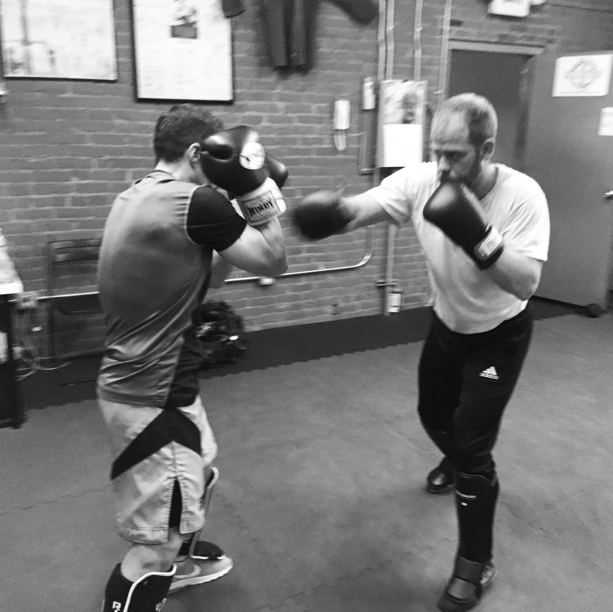 MI_Method's tweet image. Join us tonight for a full night of #fitness and #striking with 7pm @BoomBoxing 💥🥊 &amp;amp; 8pm #Boxing don’t miss it! #Philly #Fishtown #Philadelphia #selfdefense