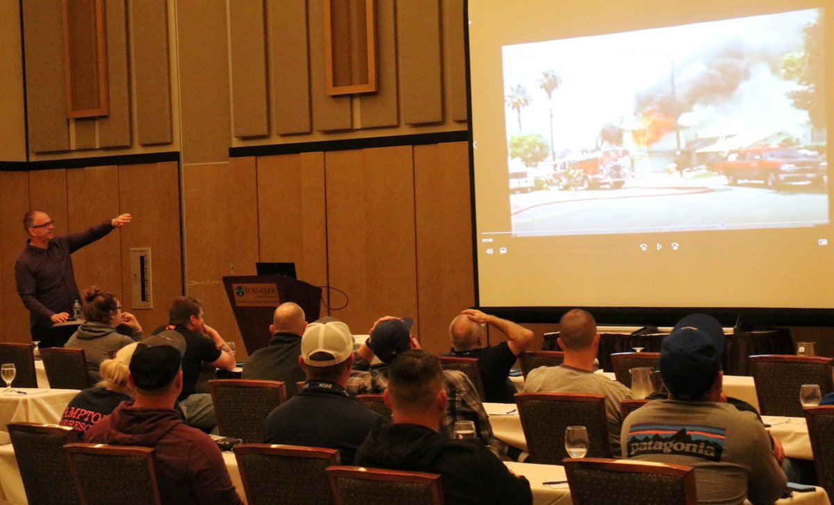 EMS PRO Expo tweet media