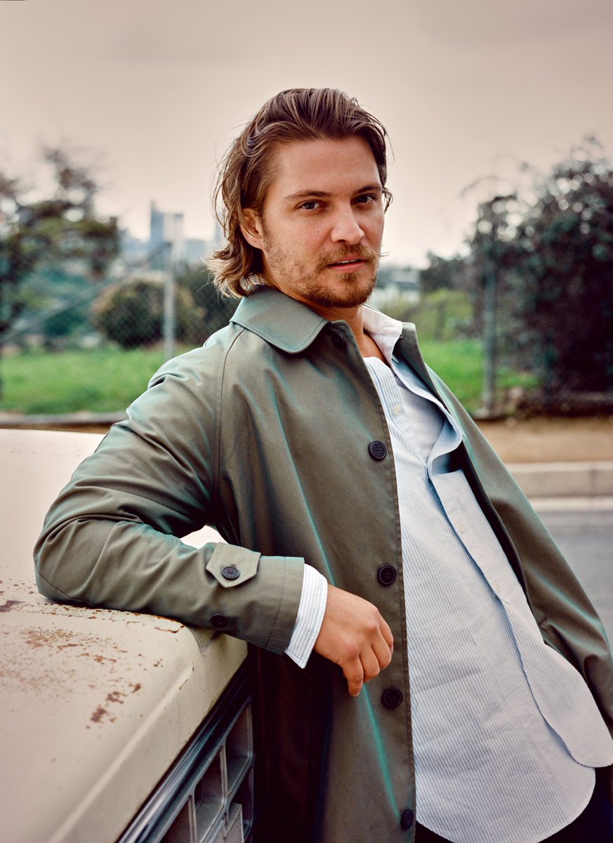 1883Magazine's tweet photo. .@1883Magazine meets #LukeGrimes as he takes on a troublemaking #cowboy in #ParamountNetwork's @Yellowstone with Season 2 premiering 19th June.
Get your copy of #1883magazine's #ObsessedIssue here--> https://t.co/vwu7B3vUP6
📸#HarryEelman ✏️#HaileyJohnson
#FiftyShadesOfGrey https://t.co/6pTDKjIIB7