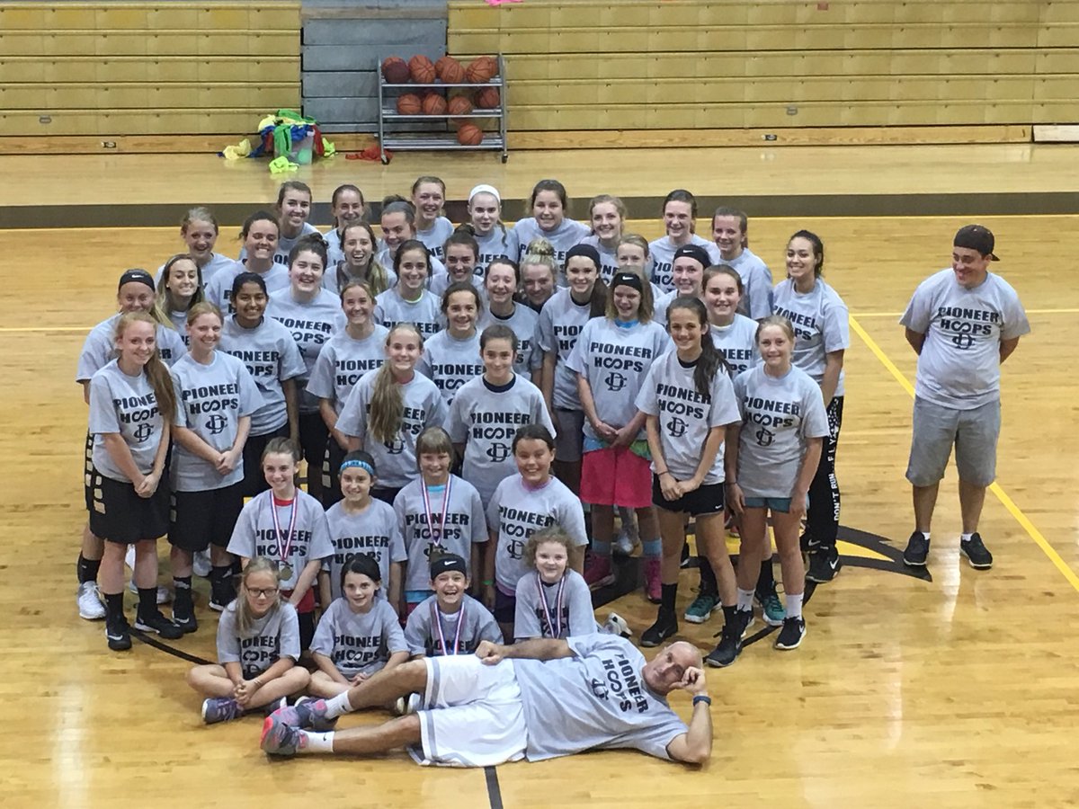 DCHS_ladyhoops's tweet photo. Lady Pioneer basketball camp June 3-5 from 9-12. $60 per camper. We had a great time last year and look forward to making more memories this year! https://t.co/Qp1nJiYMpC