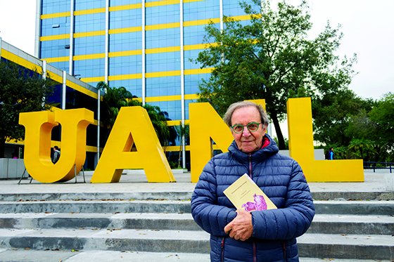 ¿Por qué es importante la poesía? 
“La poesía es importante, o digamos ha sido importantísima, porque ha guiado al pueblo", Giorgio Luzzi, #poeta.

bit.ly/2QwEClW