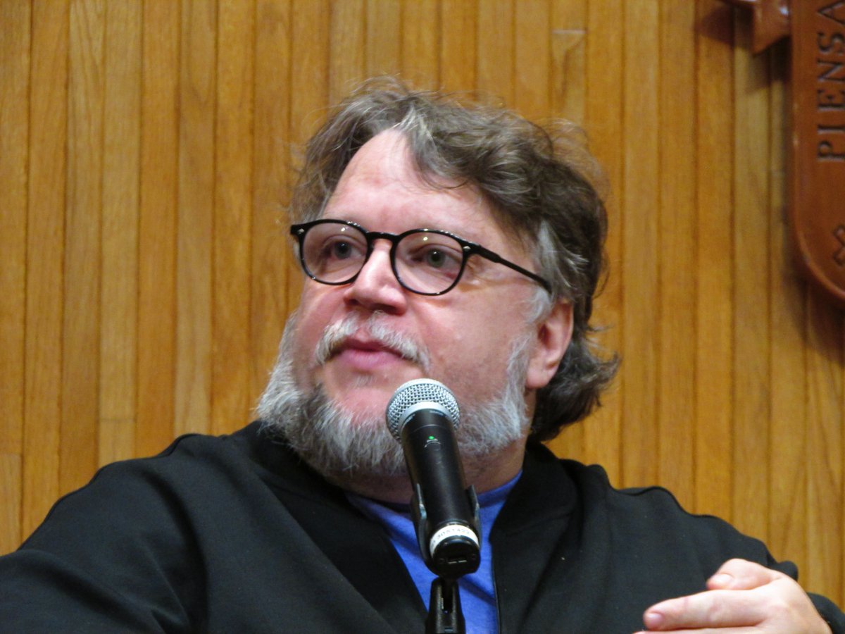 encasamonstruos's tweet image. "La exhibición ha estado en varias ciudades del mundo, pero este montaje es el que más personal y más satisfactorio me parece.", asegura @RealGDT sobre #EnCasaConMisMonstruos