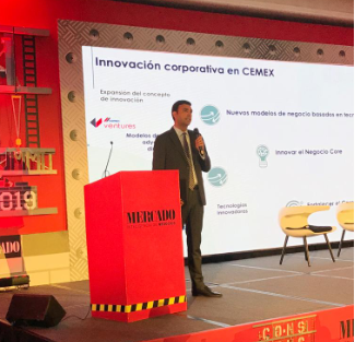 CEMEXDominicana's tweet photo. ¡Hablamos de innovación en la construcción! #ConstructionSummit2019 @mercadorevista @JoseACabrera11 https://t.co/T3NykFtrYj