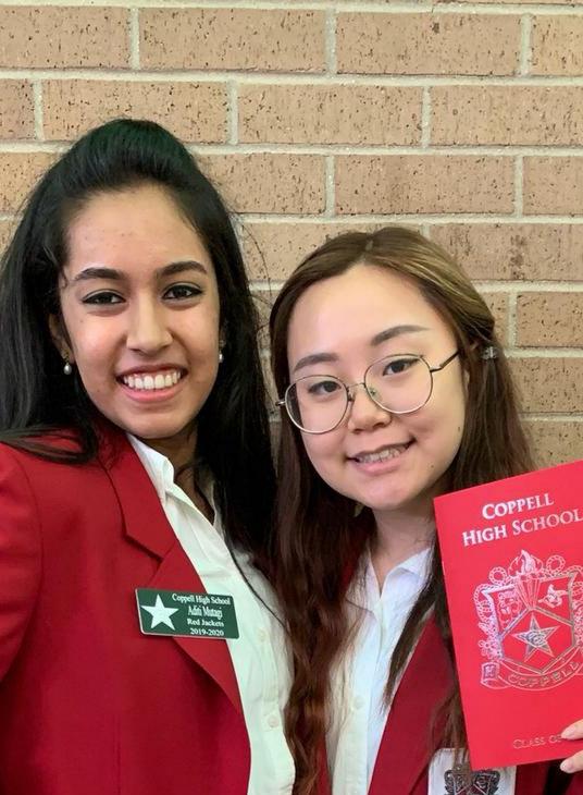 AditiMutagi's tweet photo. So honored to help at graduation as part of @CHS_RedJackets! Congratulations to all the 2019 Coppell graduates!! @MaddukuriMahita https://t.co/je89YEguMk