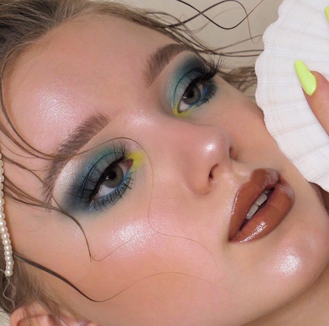 julla_21's tweet photo. @JeffreeStar It would be a dream come true😭 #JeffreeStarPRList https://t.co/Q10yW8JUKH