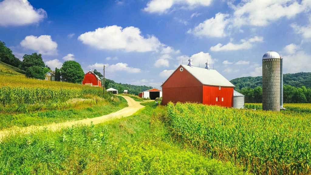 mintlinkreview's tweet photo. Here's how much an acre of land is worth in each of contiguous 48 states in the US https://t.co/WcxCZNc0Eg https://t.co/QFA2p9ds4w