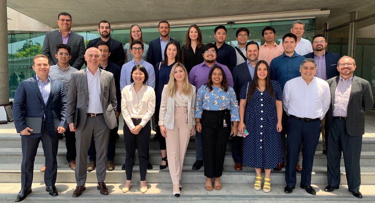 jvgonh's tweet photo. Very proud of our first generation of ⁦@CEMEX⁩ Global ELOS graduates ... Well done ! https://t.co/7fh3IKPuVs