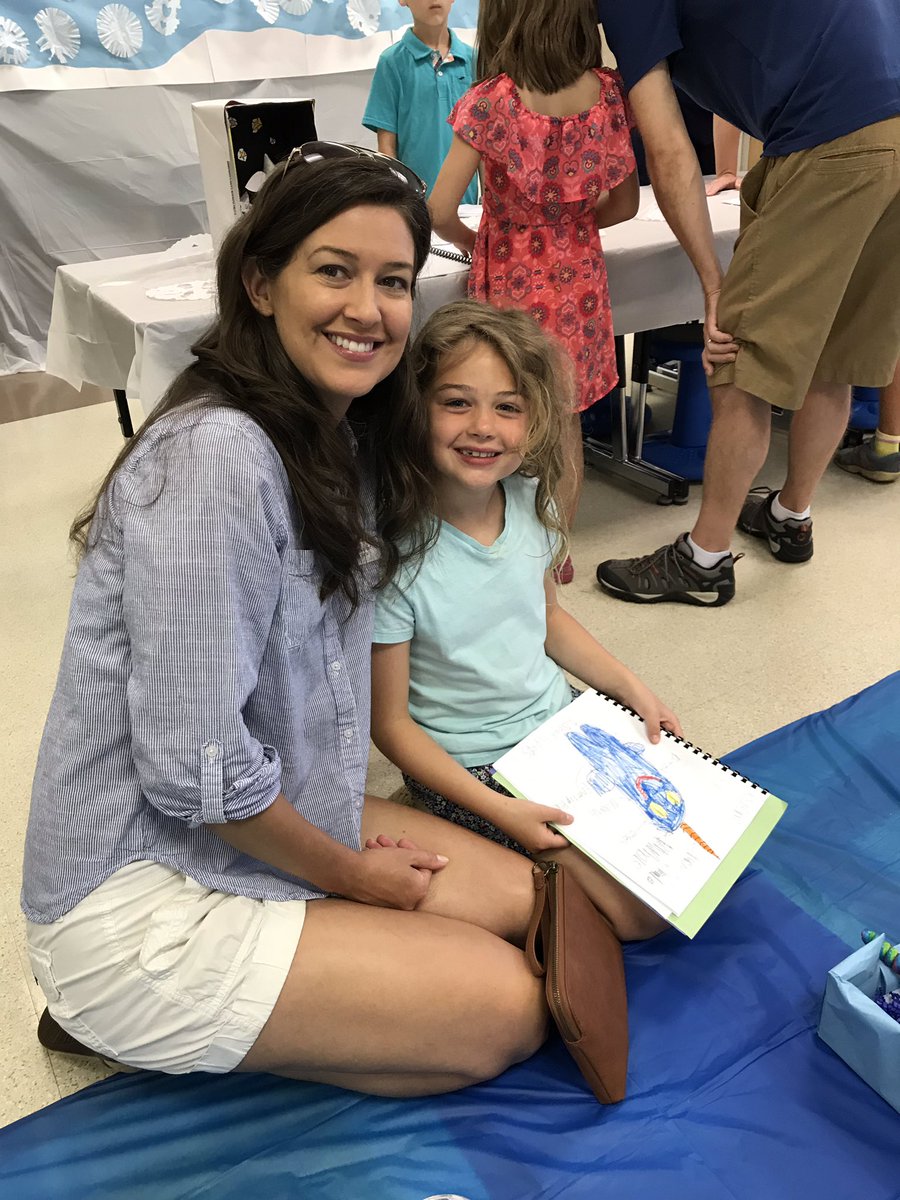 cathy_peksenar's tweet image. Our animal research presentations were a great success! Job well done! Bon travail! #MesEmpowers #180midway