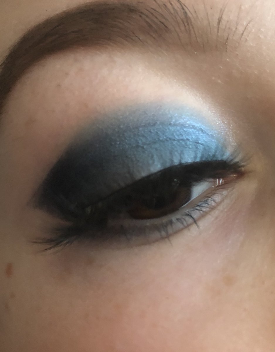 CourtsSpiers's tweet photo. Would be an honor to be added to the PR list @JeffreeStar ❤️❤️ #jeffreestarprlist https://t.co/zbJsMHxqhZ