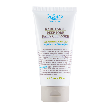 davelackie's tweet photo. I love this Kiehl's daily cleanser exfoliates and detoxifies skin with its Amazonian white clay. It also removes any lingering waterproof sunscreen. I'm giving one away on Twitter. To enter, follow @davelackie &amp; RT https://t.co/duN3twsQIs