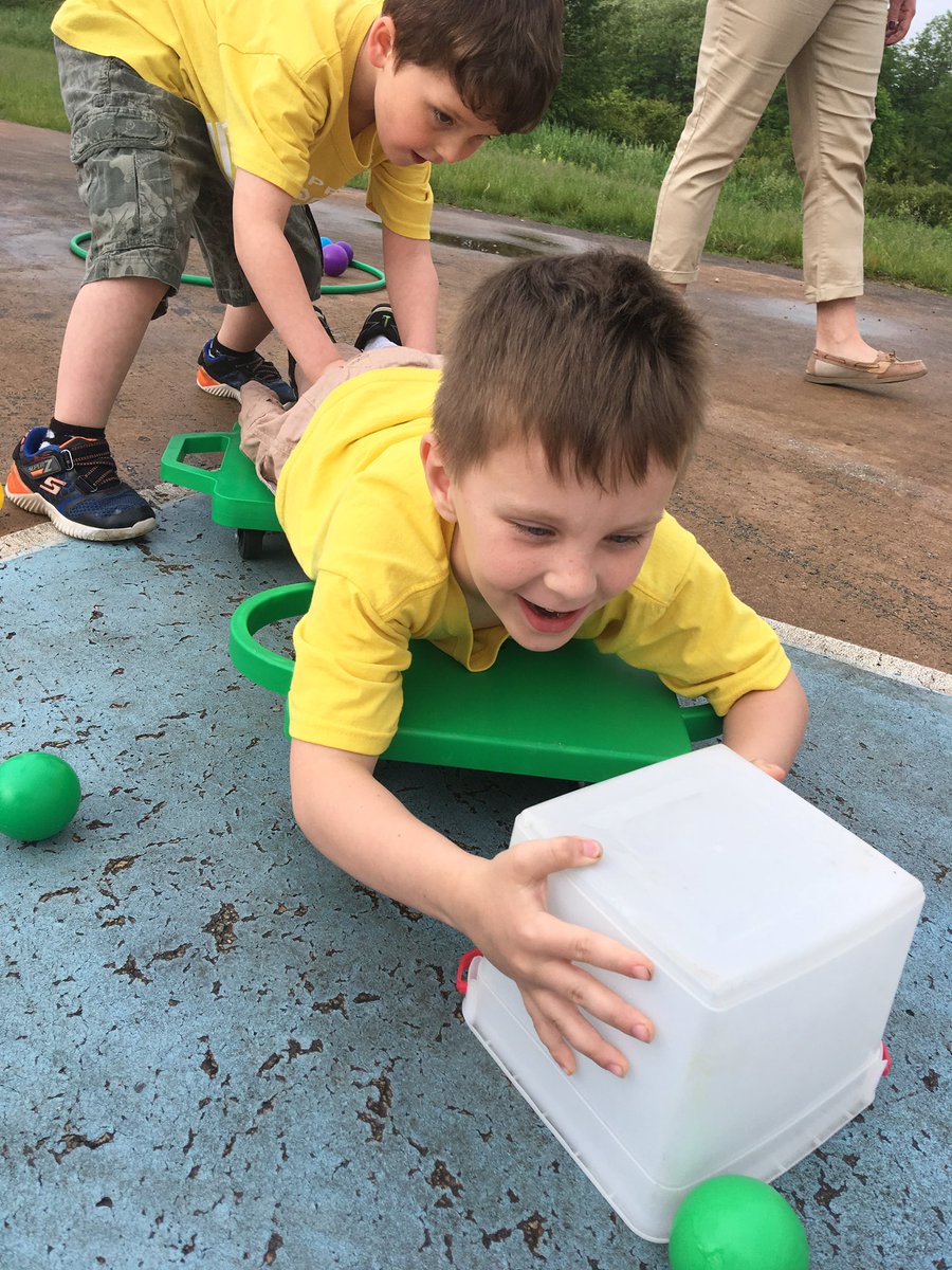 FettersFalcons's tweet photo. Field Day Fun! https://t.co/1MdQX90rog