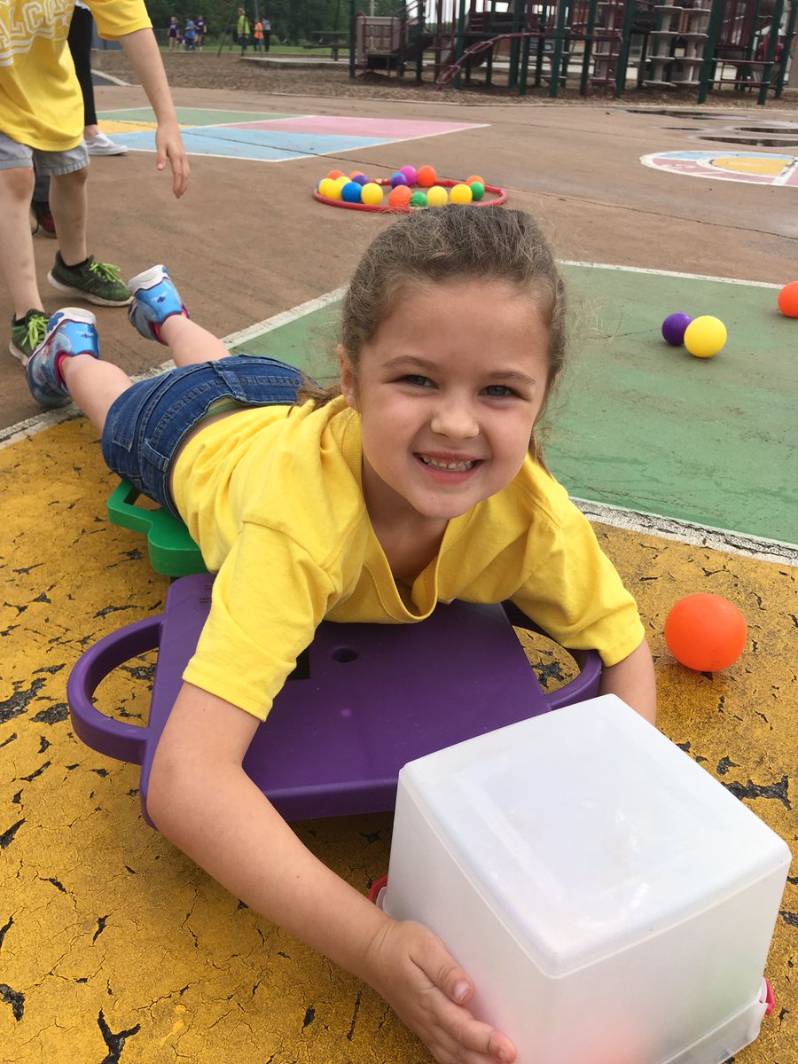 FettersFalcons's tweet photo. Field Day Fun! https://t.co/1MdQX90rog