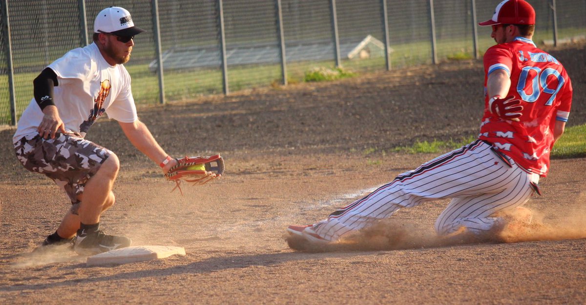 MWUtrip's tweet image. Waiting on that Out!!!! #softball