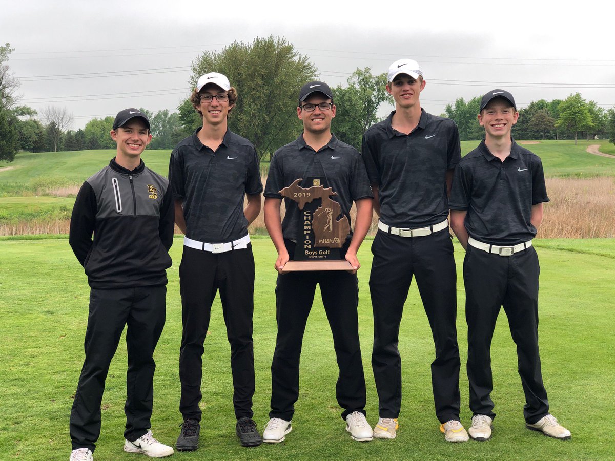 Everest Collegiate tweet media