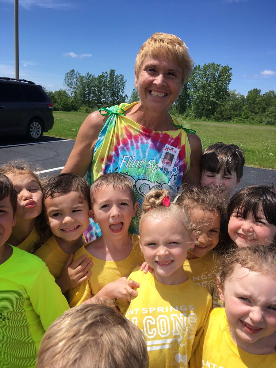 FettersFalcons's tweet photo. Field Day Fun! https://t.co/JllWpOvTOI