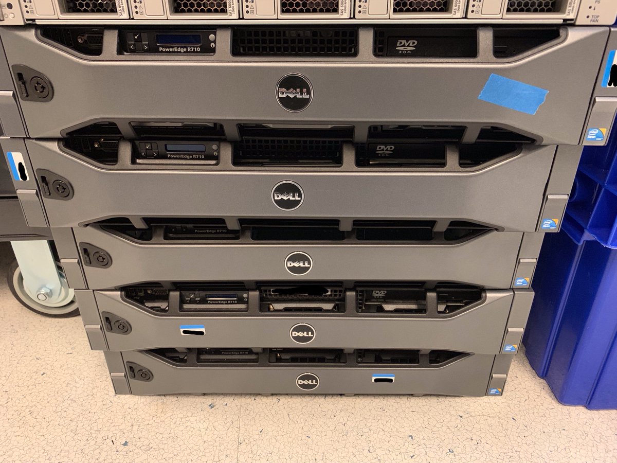 Kyle_Craft_CO's tweet photo. Before and After our Nutanix clusters ... goodbye to the old days! https://t.co/XRiWSl3zKR