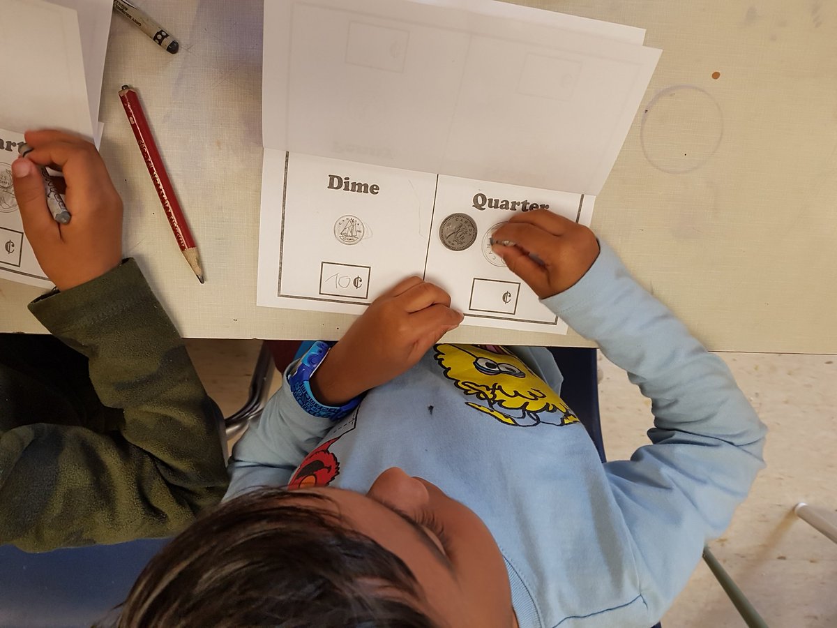 EstherKimTDSB's tweet photo. Week 1 of partnering with Kindergarten teacher @msray1980 and Ms. Hickey to explore Canadian coins at each of our centres. @tdsb_SMPS @SMPSLLC #financialliteracy #kindergarten https://t.co/0jetcwkNt5