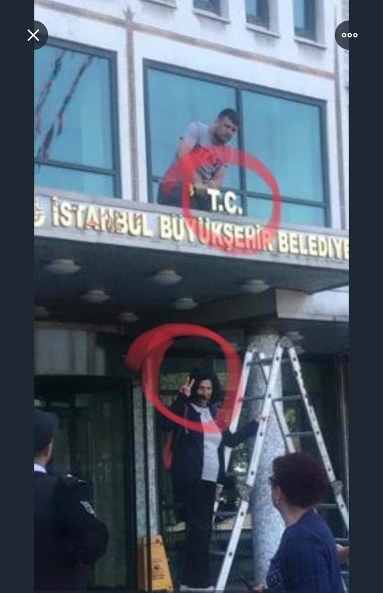 Demek ki 15 Temmuz henüz bitmedi, süreç devam ediyor. Ellerine fırsat geçtiği anda yeniden harekete geçmek için asla bir an olsun tereddüt etmeyeceklerdir.Eğer Ekrem İmamoğlu İBB koltuğuna oturma şansını elde ederse İBB üzerinden ne tür oyunlar oynayacaklar? #MilliİradeHırsızları