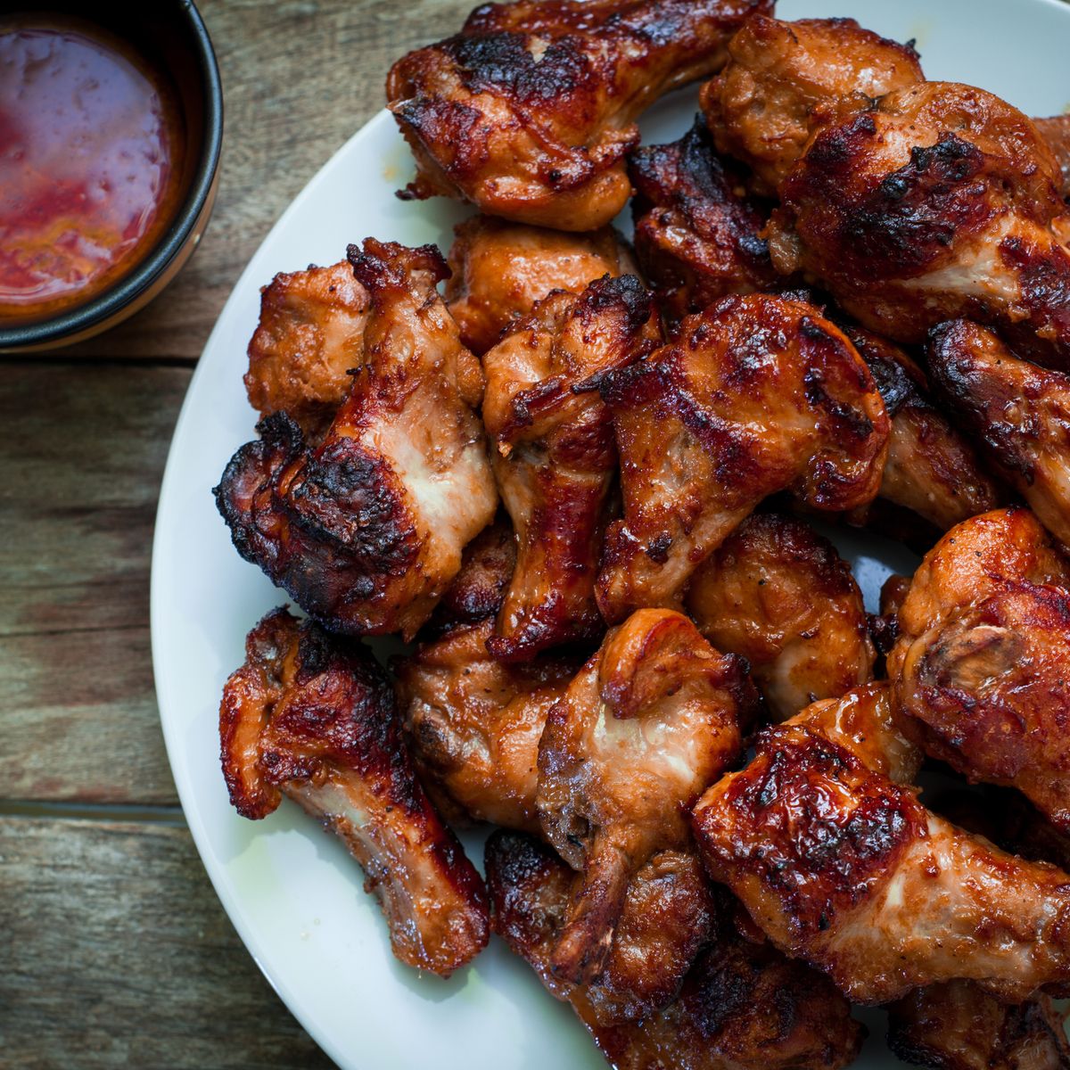 Our Wings are delicious!  Grab some on Friday from 5pm until sold out at Ferguson's in Danville! #foodtruck #BBQ #wings #smokedmeat #whatsfordinner #brisket #ribs #pulledpork #mobilecuisine #mobilechef #eatlocal #livelocal #indy #indianapolis #hendrickscounty #danville