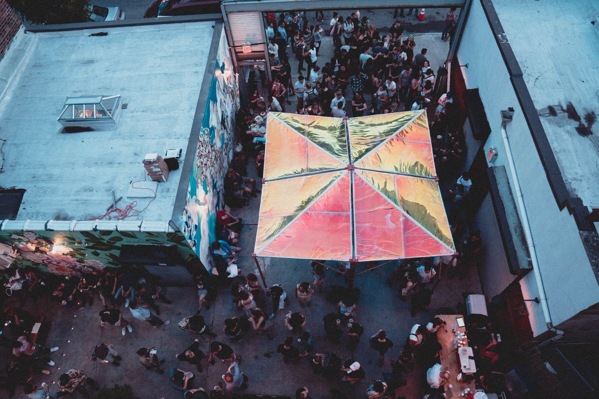 JavaArtStudios's tweet photo. Calling All Musicians, Performers, and more!

#GOS is just two weeks away!
Java is on the hunt for live music and performances to compliment the compelling art and delicious food.

Not only will you have a great time, but it’s a fantastic opportunity for exposure. https://t.co/sziZNcLwDu