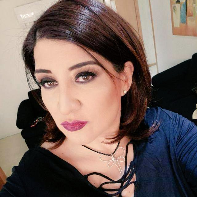 SoyLauraRivas's tweet photo. Buenas noches... que descansen, los arropó tiernamente y les cantó nanas!!! Ruri 🎵ruri 🎶 pan..pan pan...a la camita!!! Mañana toca Azul y Respirar!!! #ModoLau #Viviresincreíble 💙🍀👸🏻🎁 https://t.co/8mOpPapmUo