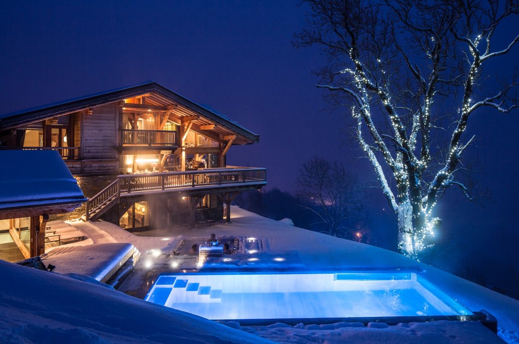 TopSnowTravel tweet picture