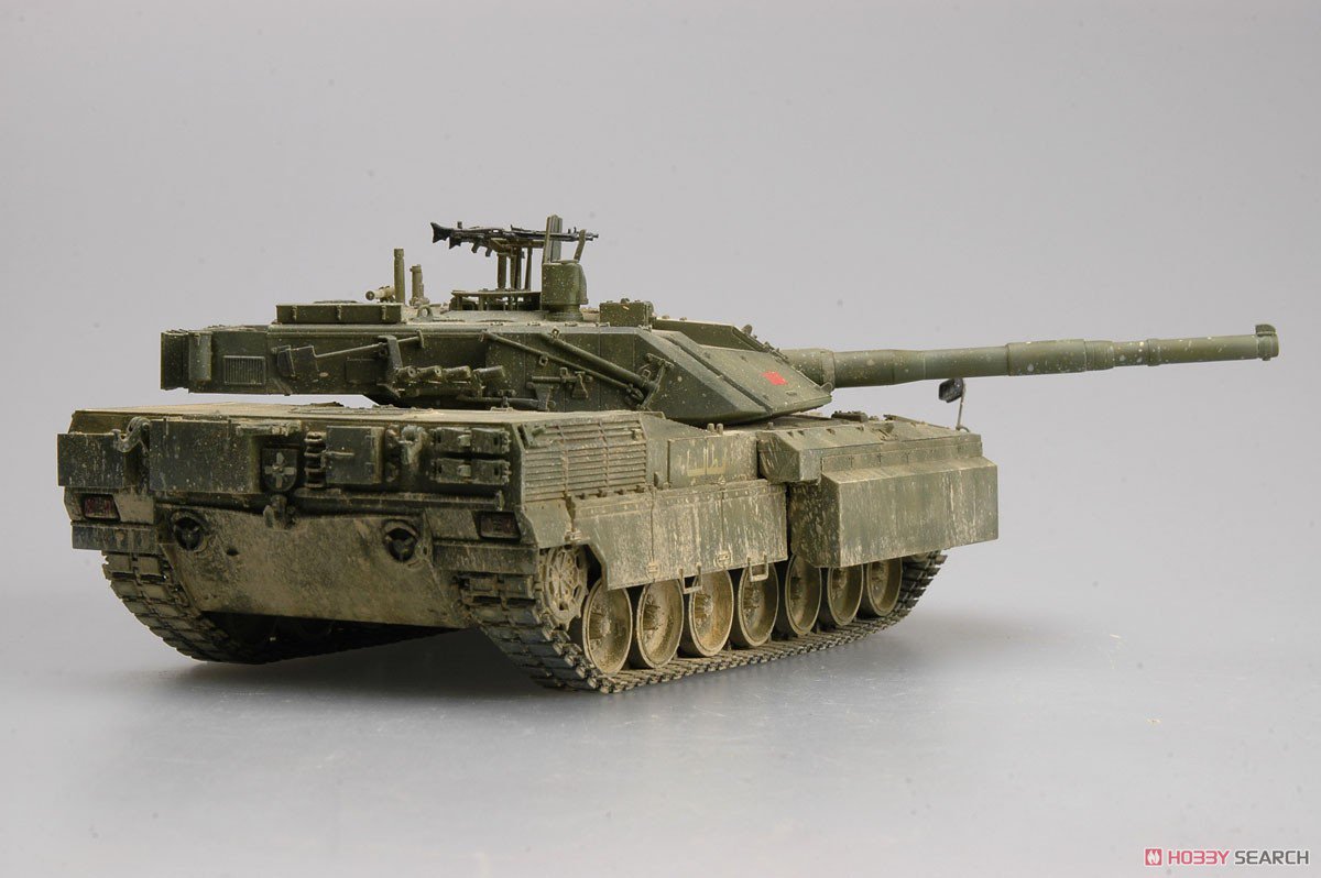 未使用 1/35 戦車 C1 アリエテ MBT トランペッター 中古