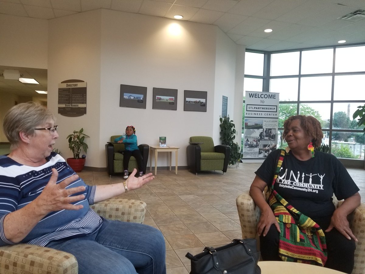 ARedCircleNP's tweet photo. Our Open House/2-year Celebration was rained out; however, a few souls braved the elements! 😁😁😁
Come celebrate with us next week on June 5 at 6 p.m. instead! 6439 Plymouth Avenue, #W130, 63133. https://t.co/acbiDmAu7k