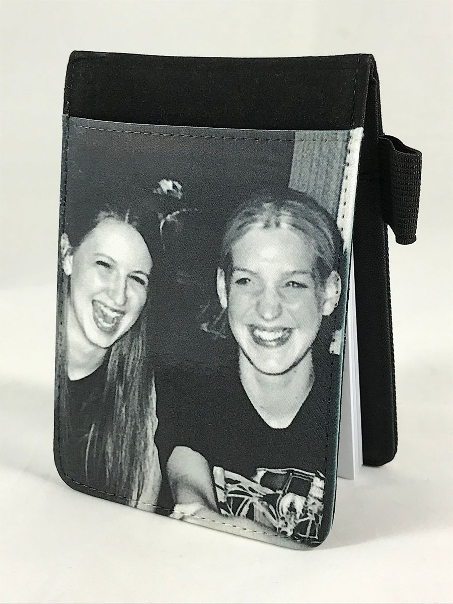 persona_imaging's tweet image. A #PhotoNotebook that is refillable and fits in your pocket! Available with color options in my @Etsy shop buff.ly/2I8MLJj