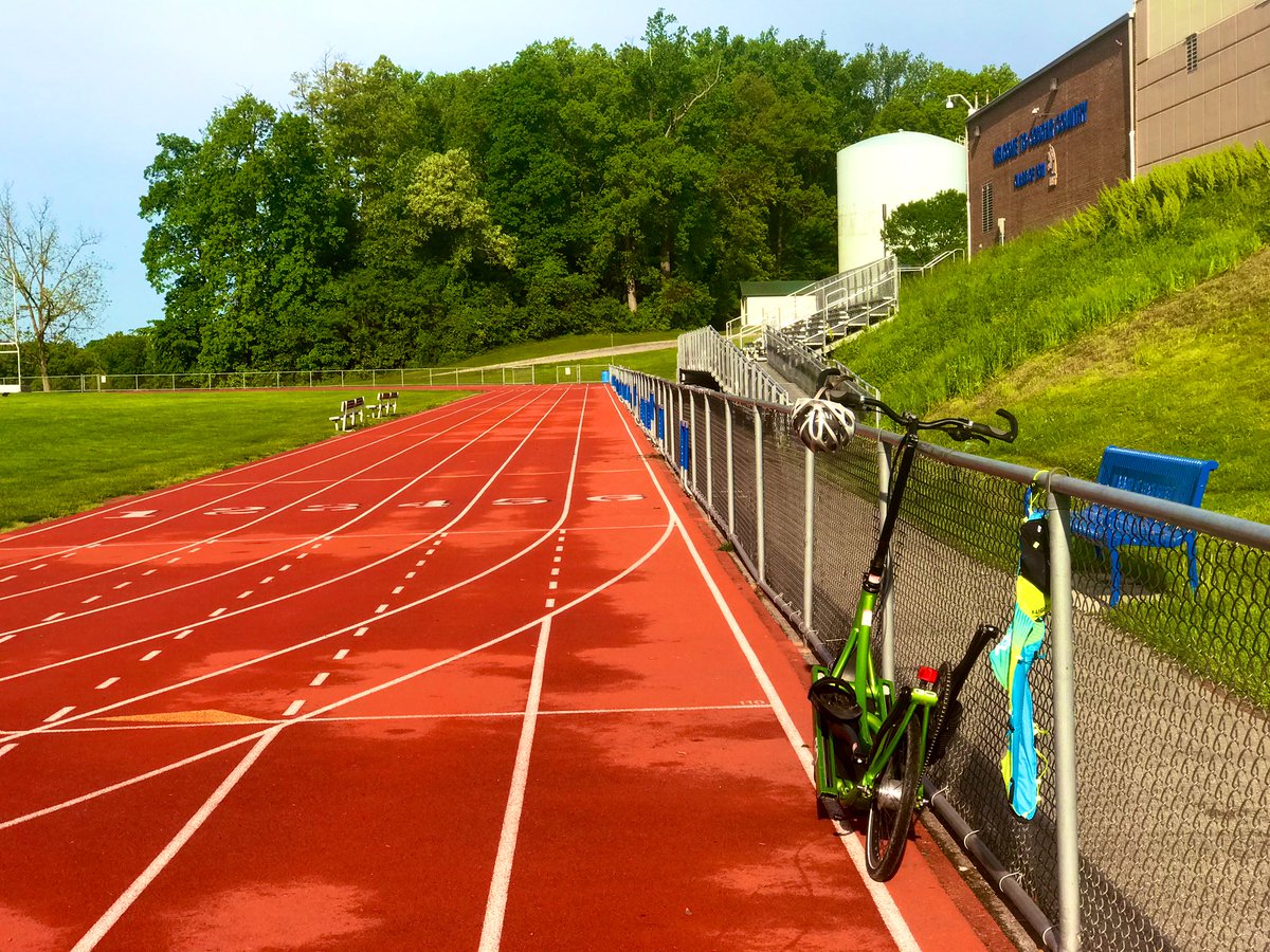 brockbutler's tweet photo. Thanks to my @elliptigo I can now ride to the track and back and get a great warmup/cooldown in the process https://t.co/cjUsIhrQxh