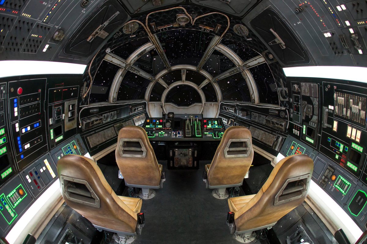 Inside the cockpit of the Millennium Falcon: Smuggler’s Run #StarWarsGalaxysEdge #GalaxysEdge