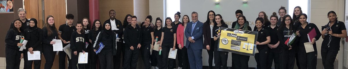 STMLawClass's tweet photo. Thank you to Lawyer Mr Runco @RuncoLawPC @carmrunco for a great Lunchtime Law School Session today! A wonderful turn out of STM student participants from all grades! #lawisfun #GoKnights @stmcss @KalogirosSofia @HWCDSB https://t.co/hqPXyAKkQX