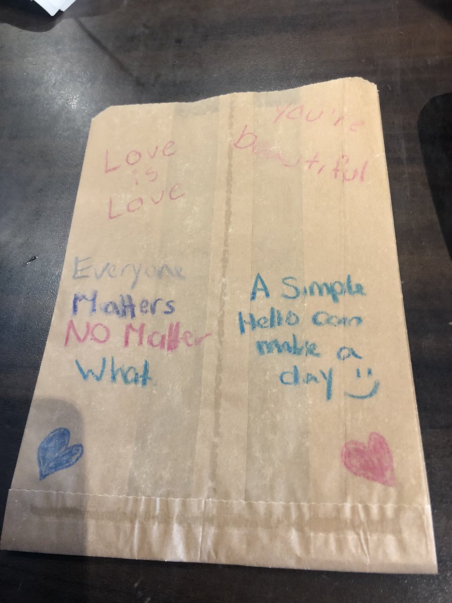 When getting take out dinner turns into a #payitforward oppurtunity #liveislove #feedingthecommunity #youthcontribution #quickchoicegoodresults