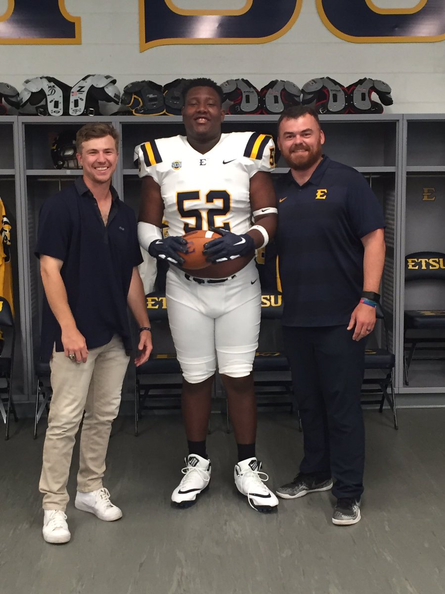 Lisa Montgomery (LMonty33) Twitter