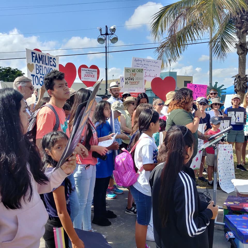 WitnessBorder's tweet photo. WITNESS MARGARET SEILER reports-Today at Homestead. Letters were not delivered but we witnessed and we made connections. #htt #WitnessTornillo #TargetHomestead #HomesInstead #FollowTheMoney #ComprehensiveHealthServices #Caliburn #DCCapitalPartners @BankofAmerica #MorallyBankrupt https://t.co/6I0lU1Darm
