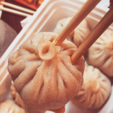 DumplingKingdom's tweet photo. Sun's out. Buns out. https://t.co/lndzTzldlp