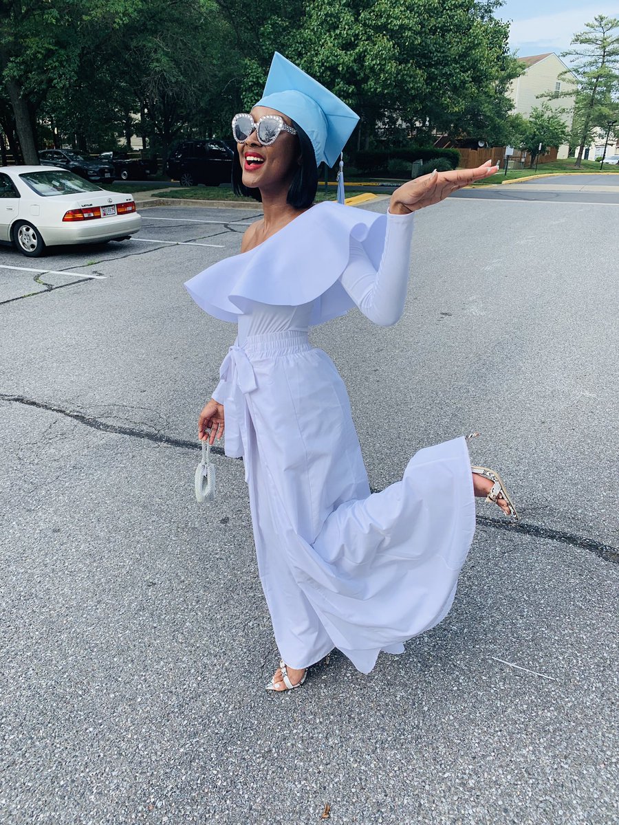 IAMKRENEE_'s tweet photo. Thank you God!!!!!! PERIODT https://t.co/6ZnqP3Sjp0