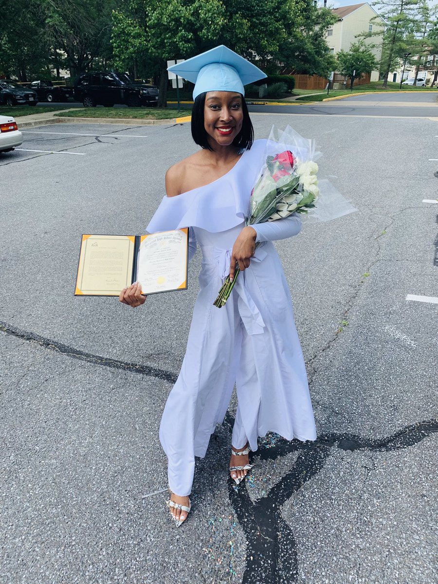IAMKRENEE_'s tweet photo. Thank you God!!!!!! PERIODT https://t.co/6ZnqP3Sjp0