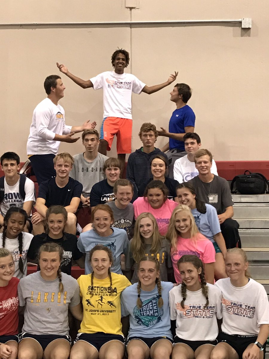 HLWWTrack's tweet photo. And the traditional lives on...
Congrats to all of the athletes that competed today!! https://t.co/2uzTv5V5H6