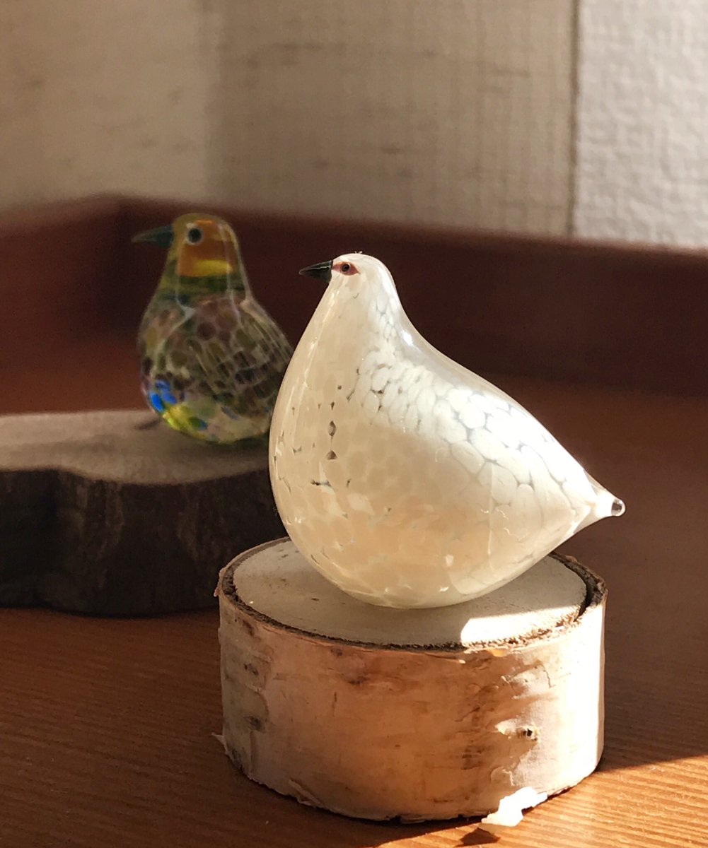 ガラス細工　ハチとチョウチョ ガラス細工 ハチとチョウチョ ガラス細工 ハチとチョウチョ 蝶