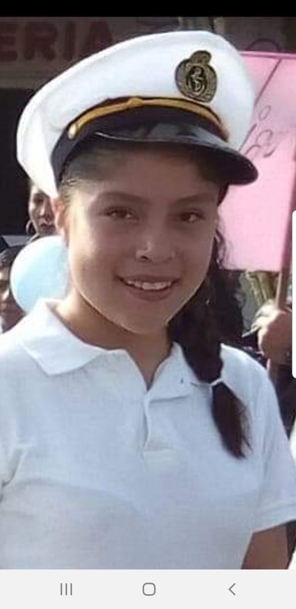serch1727's tweet photo. @franco_esca Te pido me ayudes con un RT. Se la llevo un tipo llamado Jose Jonathan Piña limon el pasado domingo. Se hizo la denuncia y al parecer esta en Monterrey te agradecería nos apoyaras para ver si algún fan la ve y reporta con la policia. Muchas gracias solo tiene 14 años https://t.co/1AzpszsR9L